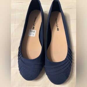 American Eagle Navy Shoe